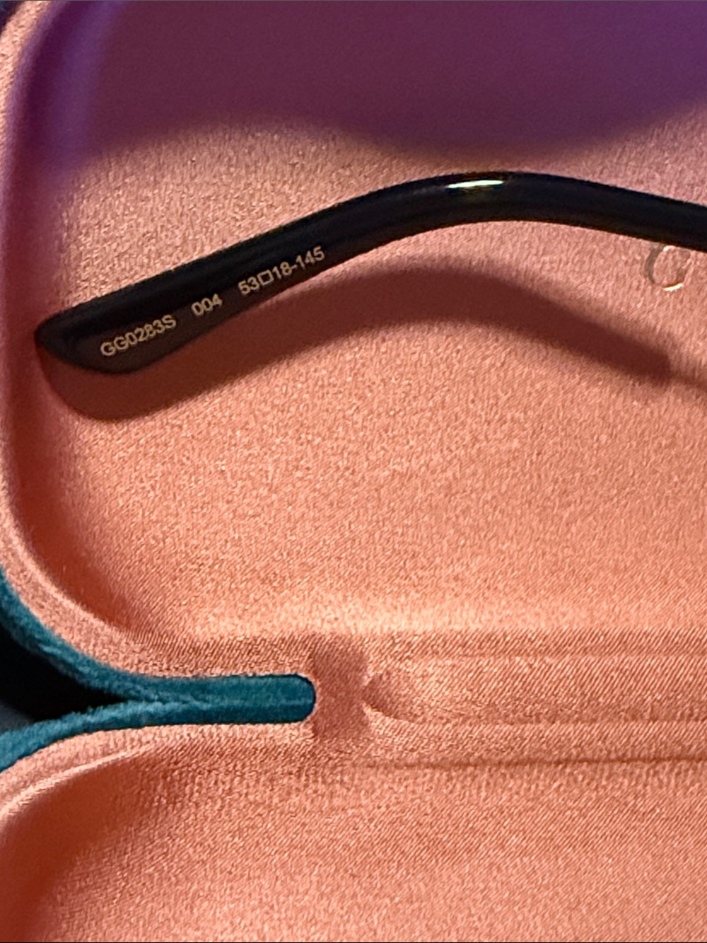 Gucci Sunglasses - Picture 9 of 11